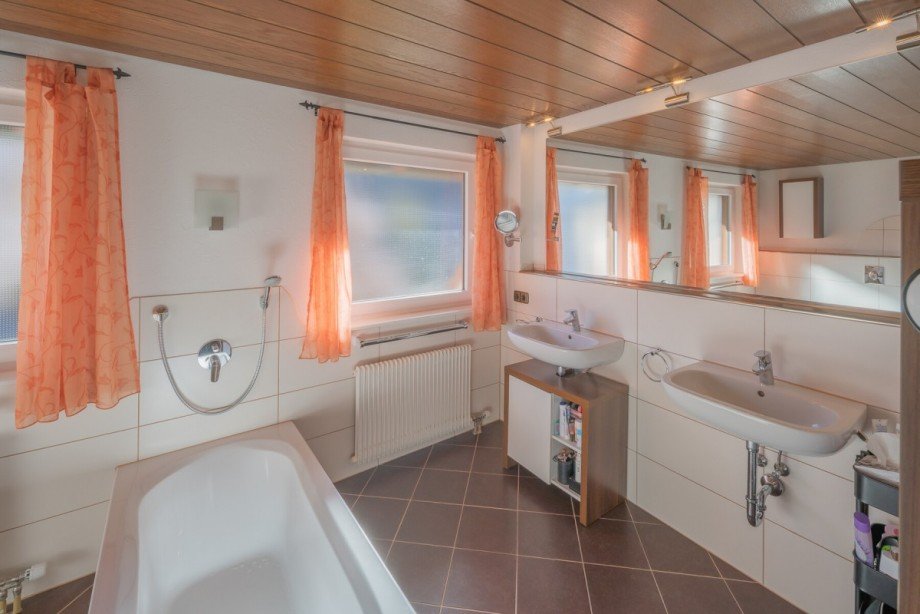Badezimmer Dachgeschosswohnung Lauterbach