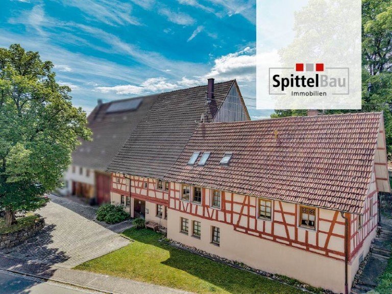 SpittelBau GmbH Dunningen - Lackendorf Bauernhaus Herzlich willkommen im Storchenhof - Ihrem neuen Zuhause!