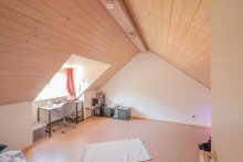 Galeriezimmer Sch�ne 6 Zimmer Maisonette Wohnung mit 2 Balkonen in Tennenbronn zu vermieten!