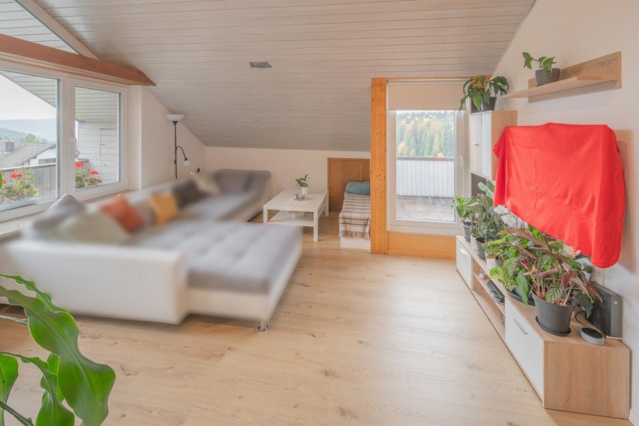 Wohnzimmer Dachgeschosswohnung Tennenbronn