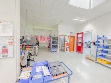 Produktion Moderne Produktionshalle mit B�rotrakt zu verkaufen!