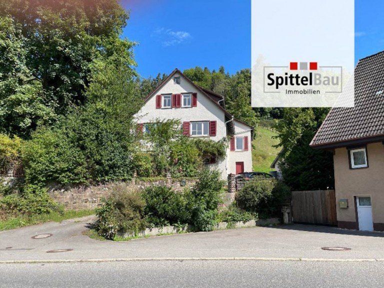 SpittelBau GmbH Schramberg - Schwabenhof Bauernhaus Tolles, interessantes Einfamilienhaus zu verkaufen! Sofort frei!