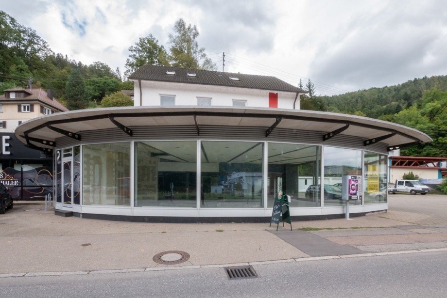 Au�enansicht Ladenlokal Schramberg