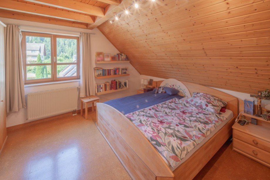 Schlafzimmer Doppelhaush�lfte Schramberg