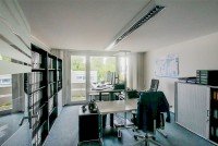 Bild (4a6c7d706d8938110f849ffc9e2f7188): Raum f�r Ideen ? B�rofl�che mit Potenzial in Schramberg-Sulgen!
