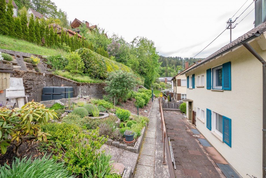 Garten Zweifamilienhaus Lauterbach