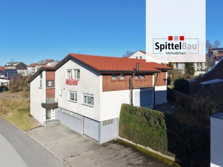 SpittelBau GmbH Schramberg - Sulgen Zweifamilienhaus Begehrte Wohnlage trifft vielseitige Nutzung! Zweifamilienhaus mit Praxisfl�che zu verkaufen!