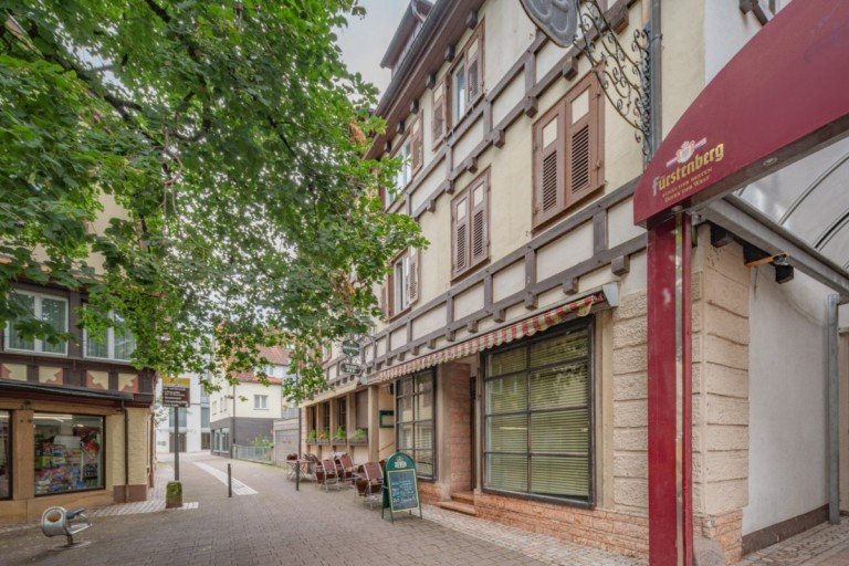 Au�enansicht Schramberg Mehrfamilienhaus Attraktives Wohn- und Gesch�ftshaus zur Kapitalanlage, mit viel Potential in Schramberg!