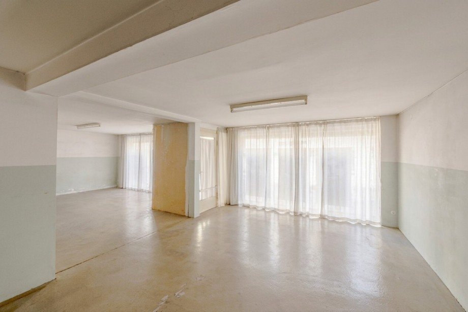 Laden Zweifamilienhaus Lauterbach