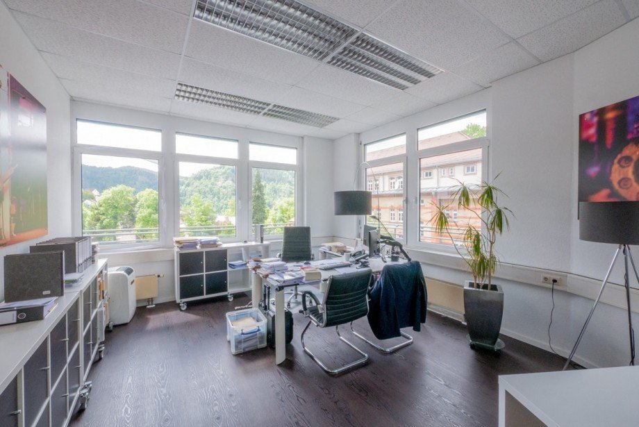 B�ro B�rohaus Schramberg