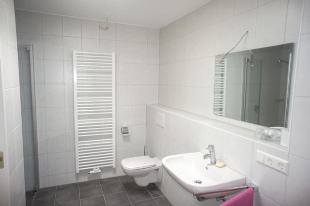 Badezimmer Etagenwohnung Schramberg