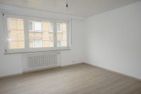 Bild (6a2fd61cb7a84395aa490c36017606c5): Gro�e 4 Zimmer Wohnung mit moderner Einbauk�che zu vermieten!