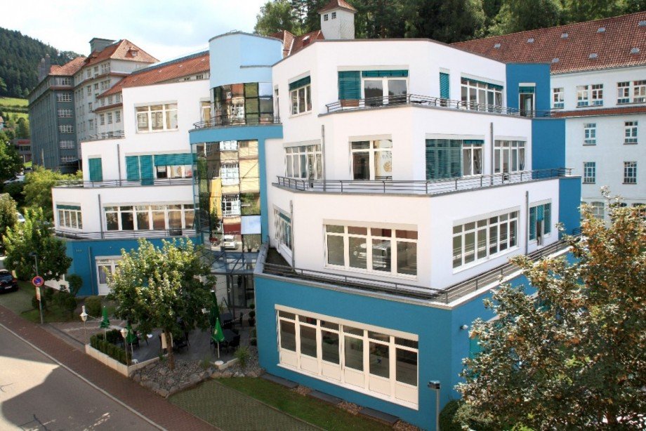 Au�enansicht B�rohaus Schramberg