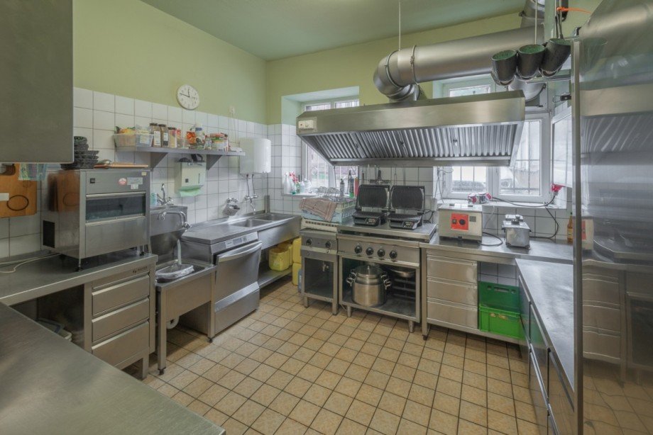 K�che Gastronomie Wohn- / Gesch�ftshaus Schramberg