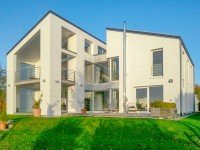 Bild (758d2e4c8e5eb2c4998d06b5329f0006): Freistehendes Architekten Einfamilienhaus in Schramberg-Sulgen zu verkaufen!