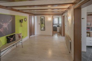 Hauptbild Zentrale, großzügige Wohnung mit viel Potenzial