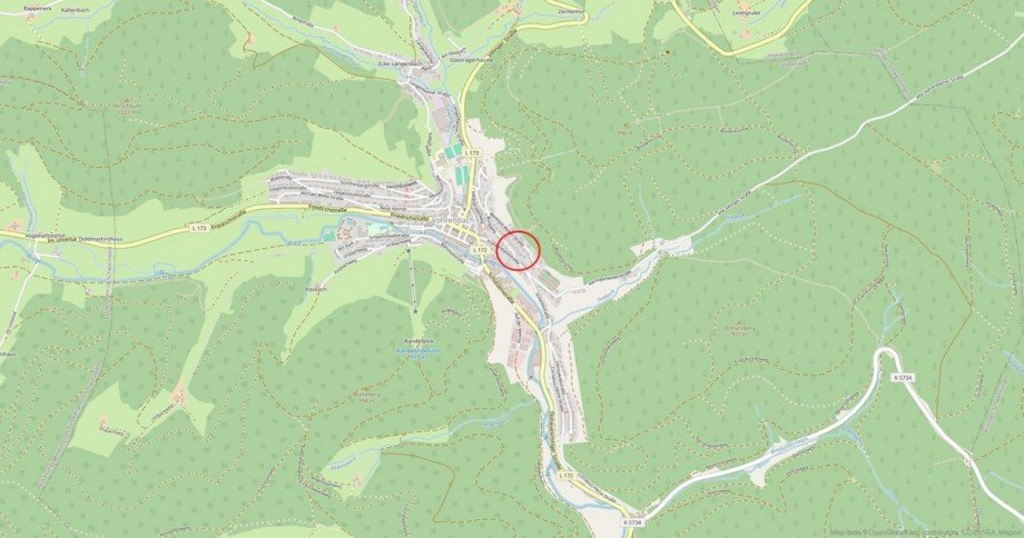 Lage Einfamilienhaus V�hrenbach
