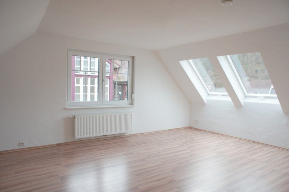 Wohn- Schlafbereich Dachgeschosswohnung Schramberg