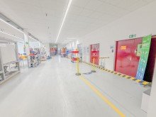 Produktion Moderne Produktionshalle mit B�rotrakt zu verkaufen!