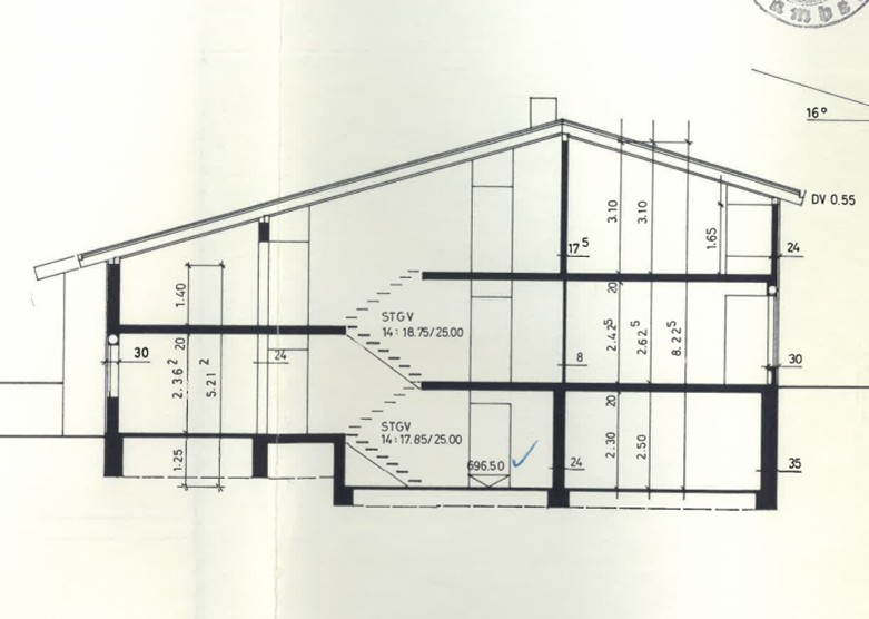 Schnitt Zweifamilienhaus Schramberg