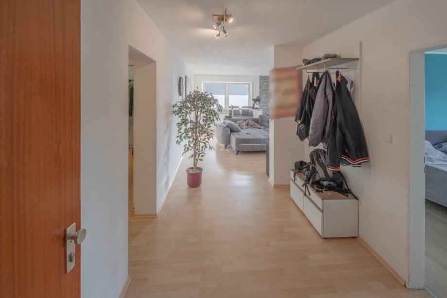 Eingangsbereich Erdgeschosswohnung Tennenbronn