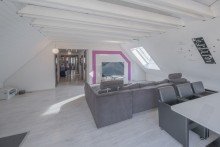 Wohn- Esszimmer Zentrale, gro�z�gige Wohnung mit viel Potenzial