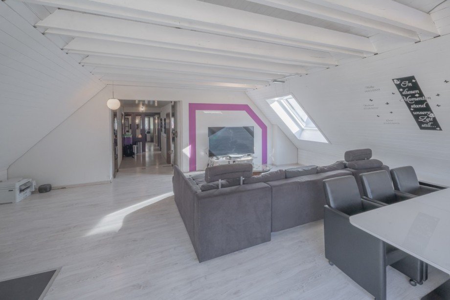 Wohn- Esszimmer Dachgeschosswohnung Lauterbach
