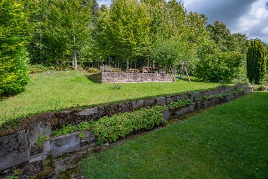 Gr�nfl�che Mehrfamilienhaus Schramberg