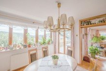 Esszimmer NEUER PREIS!
Traumhaftes Einfamilienhaus mit Einliegerwohnung und tollem Garten zu verkaufen!