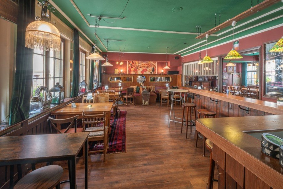 Irish Pub Wohn- / Gesch�ftshaus Schramberg