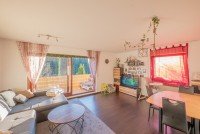 Bild (b257a4a81fdfcd52fda142a68c10d29f): Attraktive 3-Zimmer-Wohnung mit Garage und Balkon mit Blick ins Gr�ne