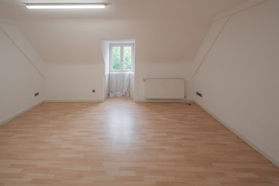 Zimmer DG Mehrfamilienhaus Schramberg