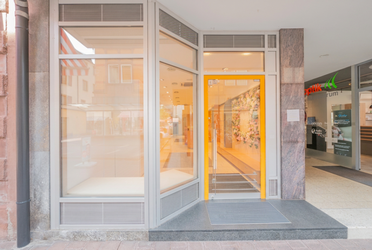 Au�enansicht Schramberg Ladenlokal Ladengesch�ft in 1A-Lage in der Schramberger Fu�g�ngerzone zu vermieten!
