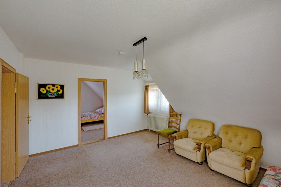 OG Wohnzimmer Einfamilienhaus B�singen