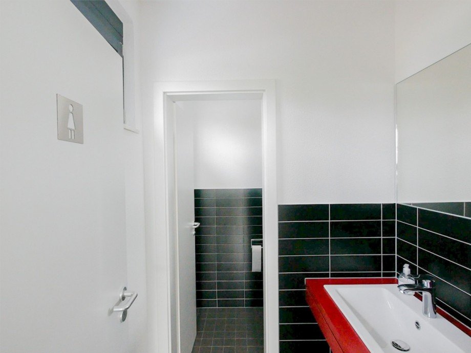 WC B�rofl�che Schramberg-Sulgen
