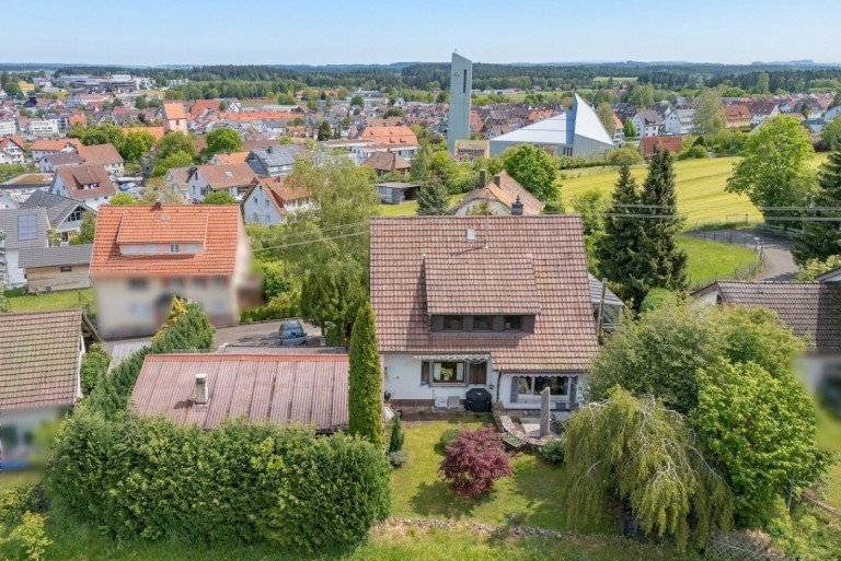 Au�enansicht Schramberg - Sulgen Einfamilienhaus Einfamilienhaus in beliebter Aussichtslage von Sulgen zu verkaufen!