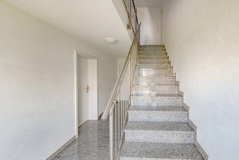 Treppenhaus Erdgeschosswohnung Villingen-Schwenningen