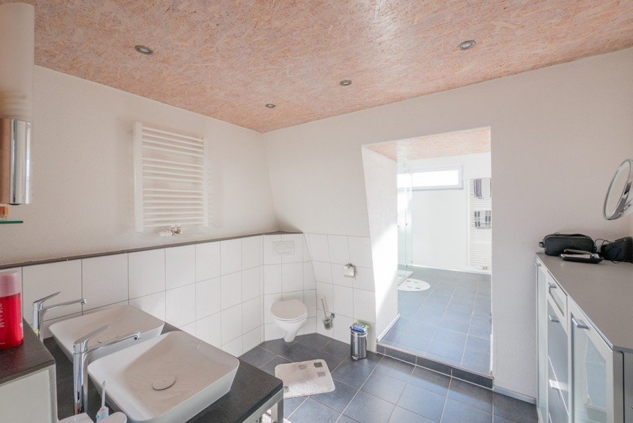 Badezimmer Zweifamilienhaus Schramberg