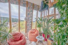 Wintergarten NEUER PREIS!
Traumhaftes Einfamilienhaus mit Einliegerwohnung und tollem Garten zu verkaufen!