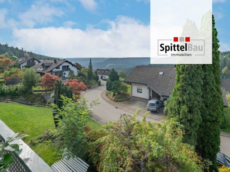 SpittelBau GmbH Tennenbronn - Tennenbronn Etagenwohnung Ferienimmobilie zu verkaufen!Wohnen wo andere Urlaub machen!