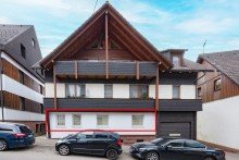 Au�enansicht Charmante, im Jahr 2022 neu ausgebaute, Wohnung in Tennenbronn: 
Ihre neue Kapitalanlage wartet!
