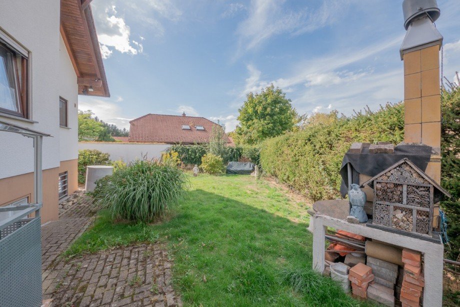 Garten Zweifamilienhaus Schramberg